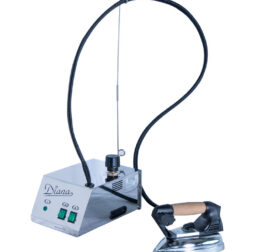 Generador de vapor de mesa con caldera de 1,2 L y plancha